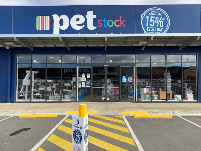 PETstock Delacombe - Pet Groomer in Delacombe